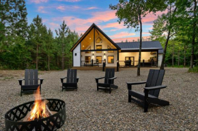 THE HONEYPOT CABIN in Broken Bow, OK